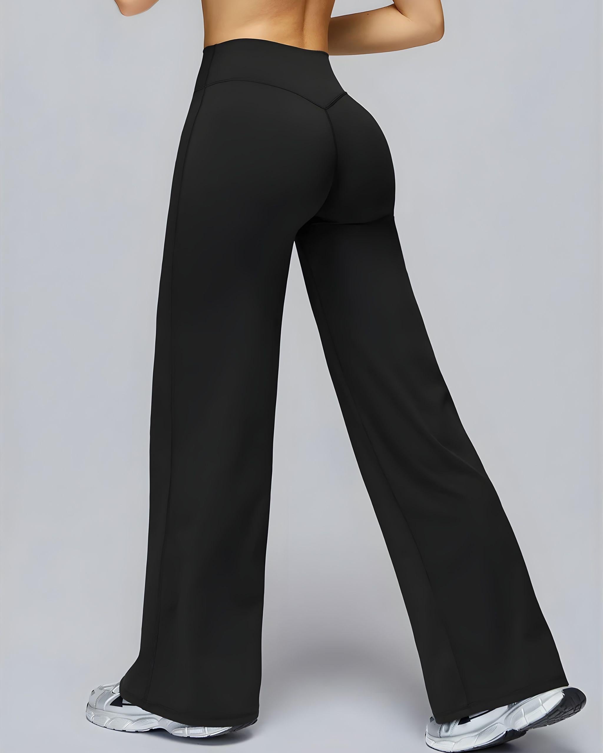 High-Waist Flare Leggings schwarz Hoher Bund Figurbetont Weites Bein Nahaufnahme Yoga